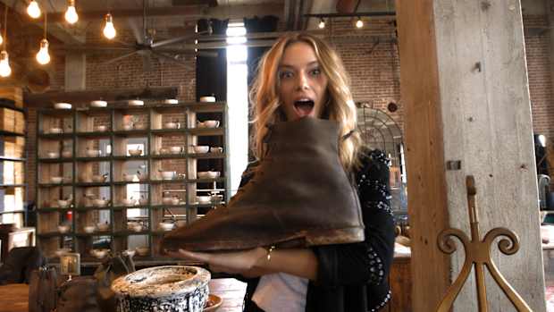 Hannah Ferguson, Jessica Gomes and Samantha Hoopes go shopping (image)